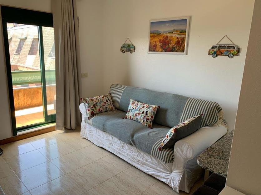 Apartamentos En Playa De Samil Primera Linea De Playa Pe Na Areia Vigo Dış mekan fotoğraf