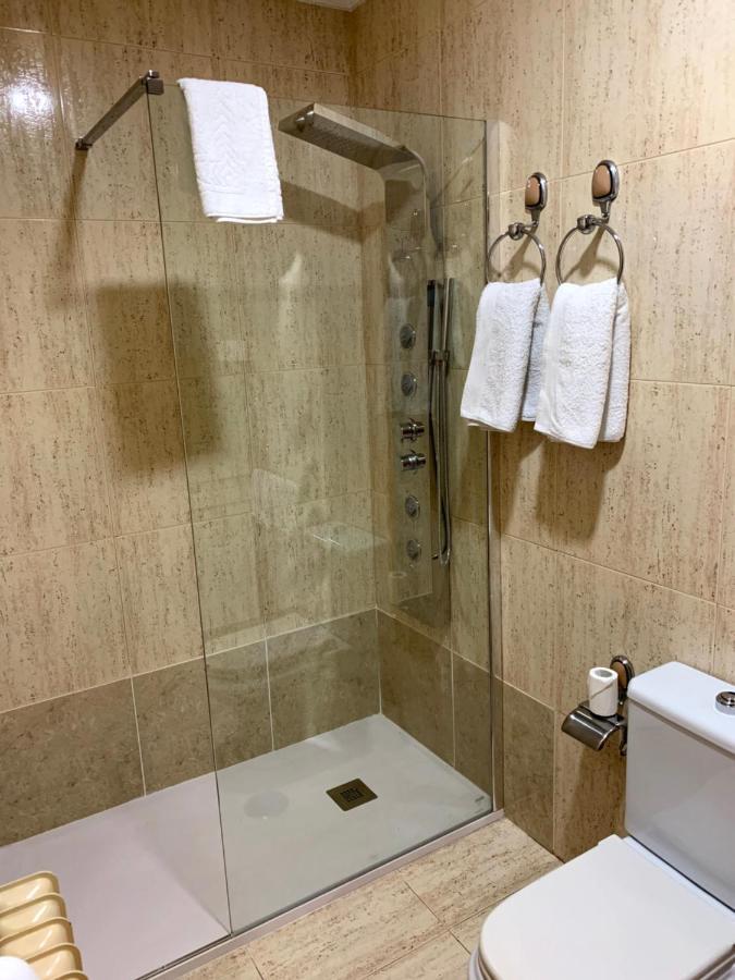 Apartamentos En Playa De Samil Primera Linea De Playa Pe Na Areia Vigo Dış mekan fotoğraf