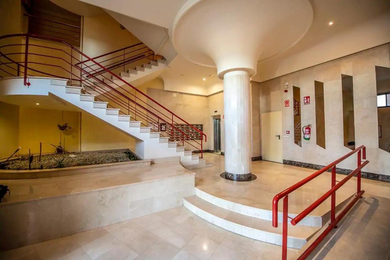 Apartamentos En Playa De Samil Primera Linea De Playa Pe Na Areia Vigo Dış mekan fotoğraf