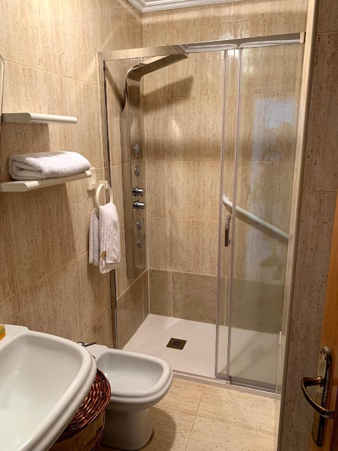 Apartamentos En Playa De Samil Primera Linea De Playa Pe Na Areia Vigo Dış mekan fotoğraf