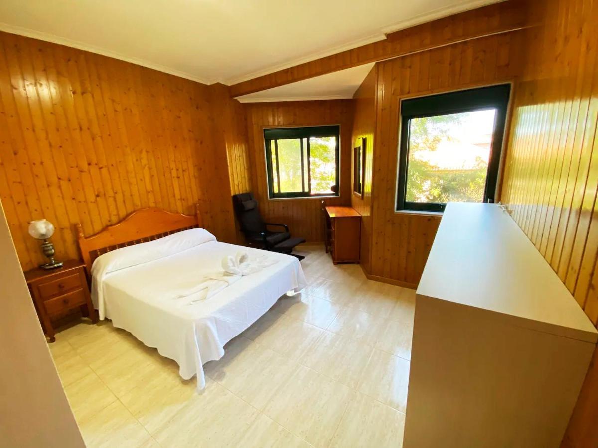 Apartamentos En Playa De Samil Primera Linea De Playa Pe Na Areia Vigo Dış mekan fotoğraf